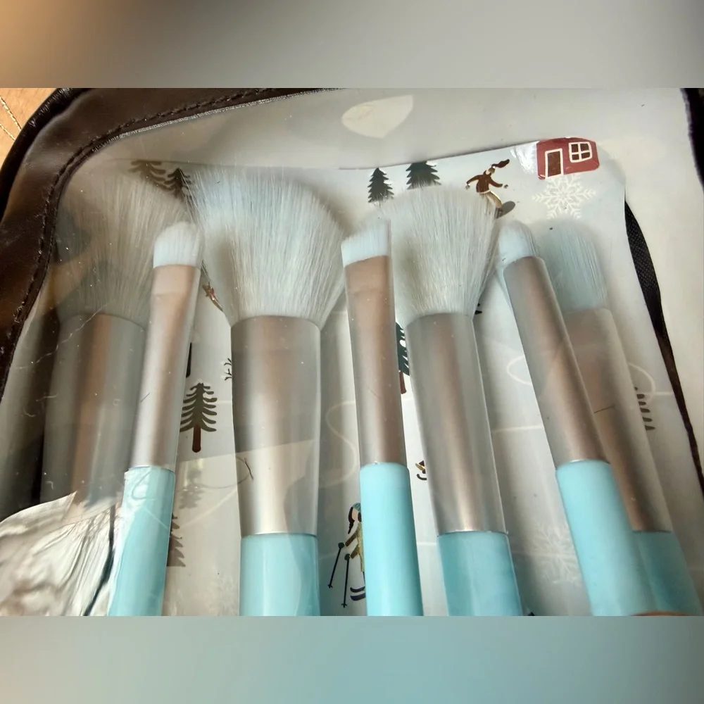 Flawless Blending Makeup Brush Collection